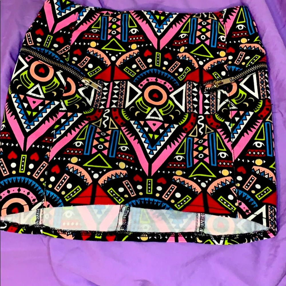 Abstract Print Mini Skirt